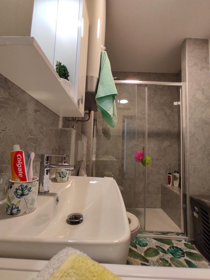 Apartment Ravnice Омиш Экстерьер фото